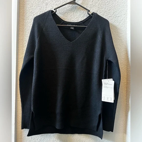 NWT ATHLETA Hanover V-Neck Black Ribbed Sweater-Size XS - Picture 4 of 11